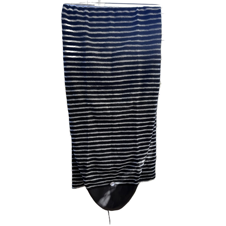 5'8" striped surfboard sock cover, black and grey stripes, full length
