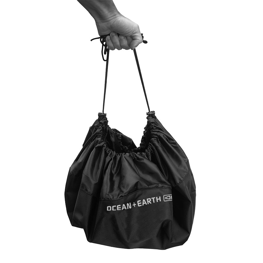 Ocean+Earth Deluxe Wetsuit Change Mat - drawstring carry bag function