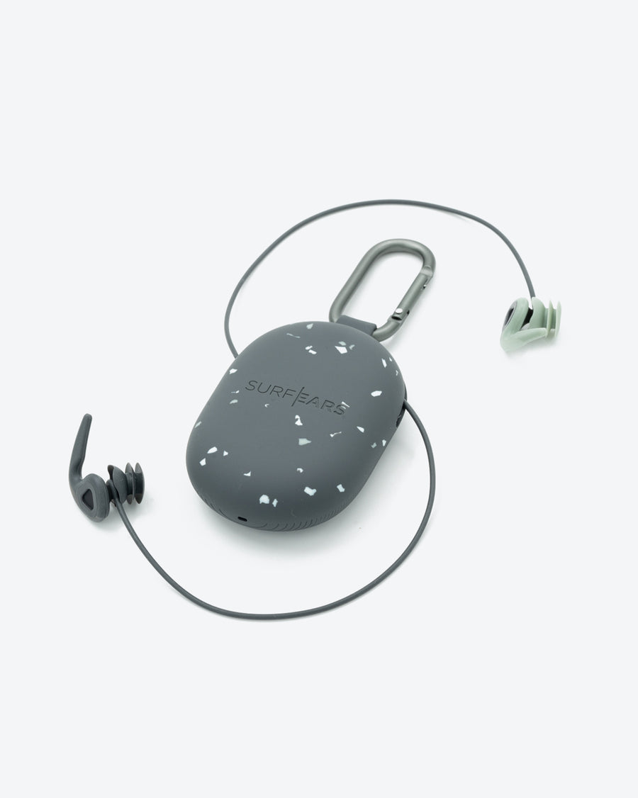 SurfEars 4.0 ear plugs with case and leash cords