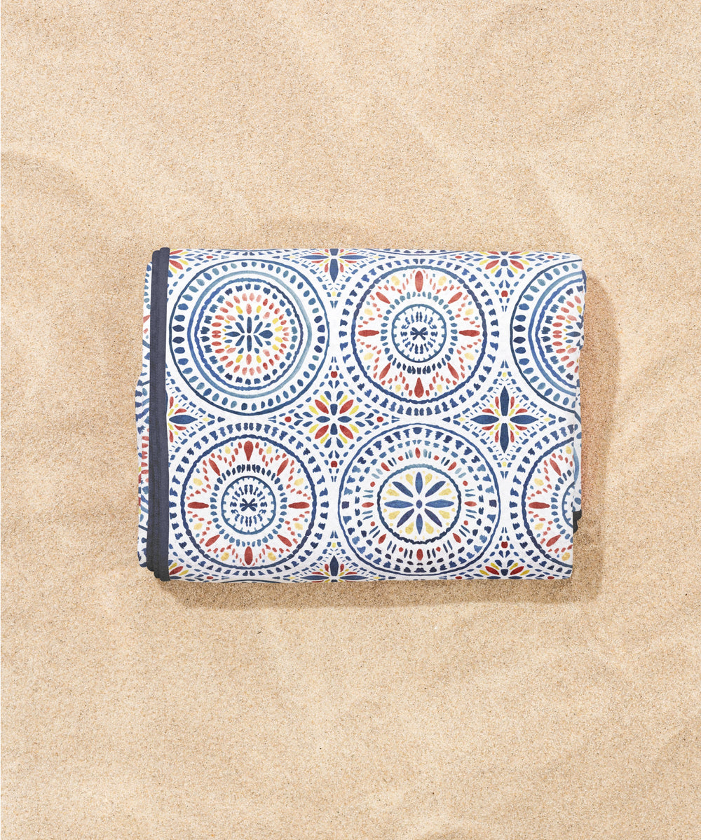 Tesalate Sundial towel folded