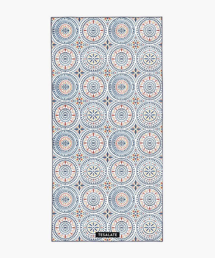 Tesalate Sundial sand-free beach towel geometric print