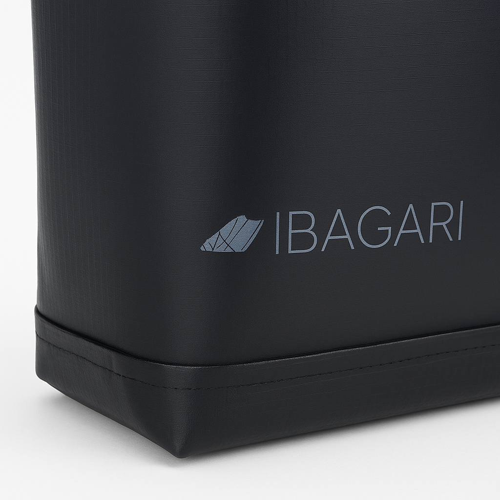 IBAGARI black dry bag — logo and PVC tarpaulin material close-up